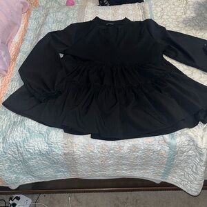 SHEIN Black V-Neck Collar Tiered Blouse *flaw